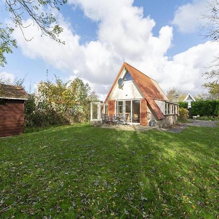 Alluring Home With Garden Callantsoog Exterior foto