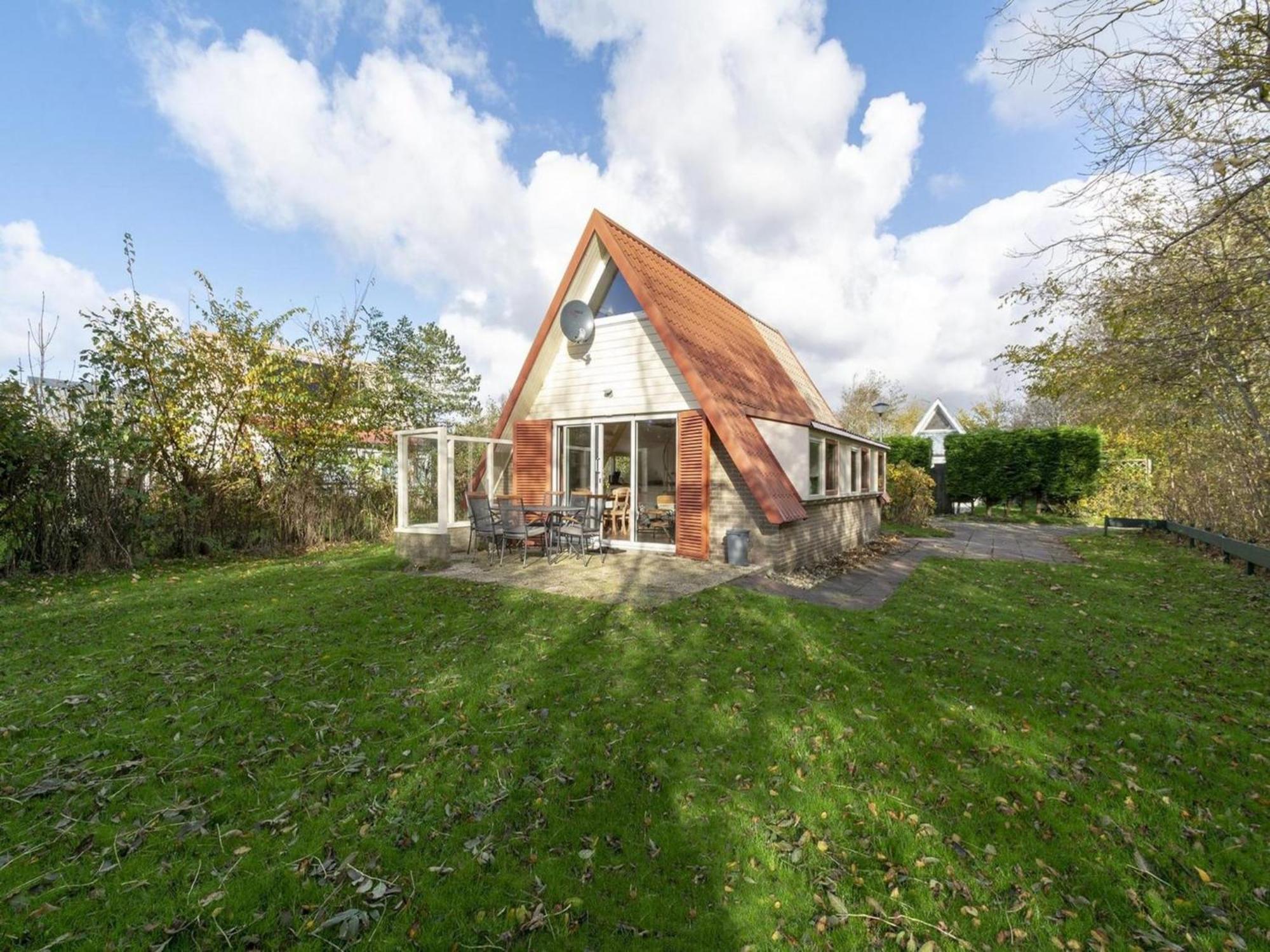 Alluring Home With Garden Callantsoog Exterior foto